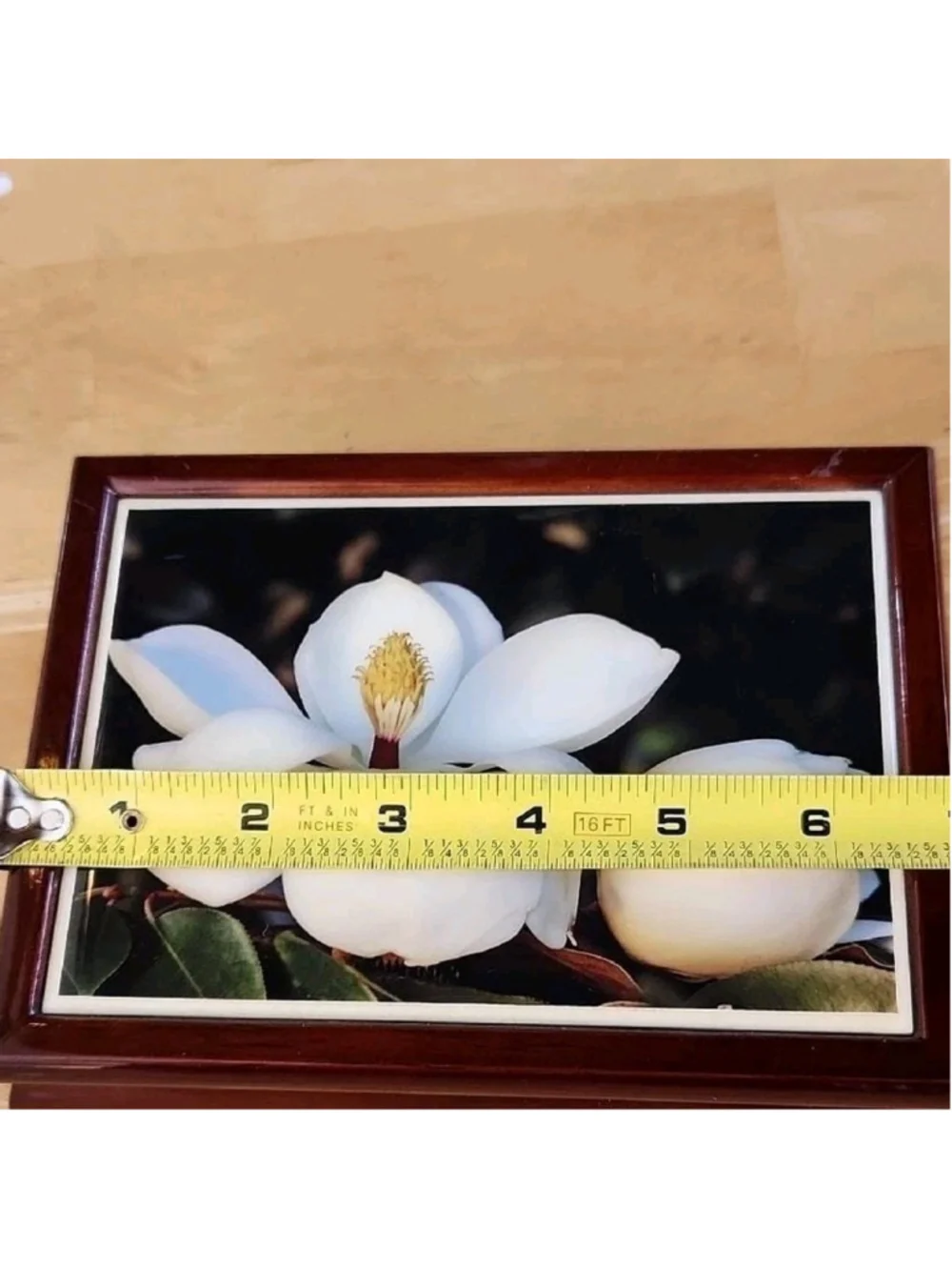 Vintage Elegant Musical Wooden Jewelry Box with Floral Design